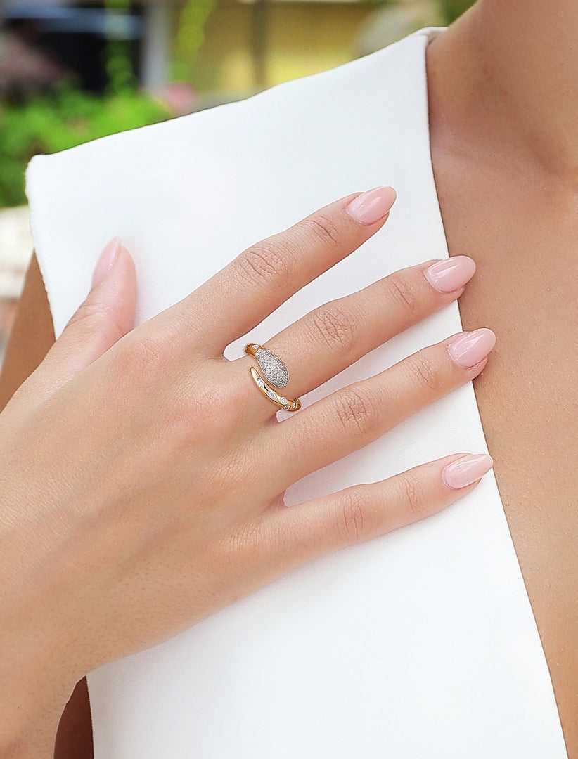14K Yellow Gold Diamond Ring - 2.13 Carat Multi-Stone Band