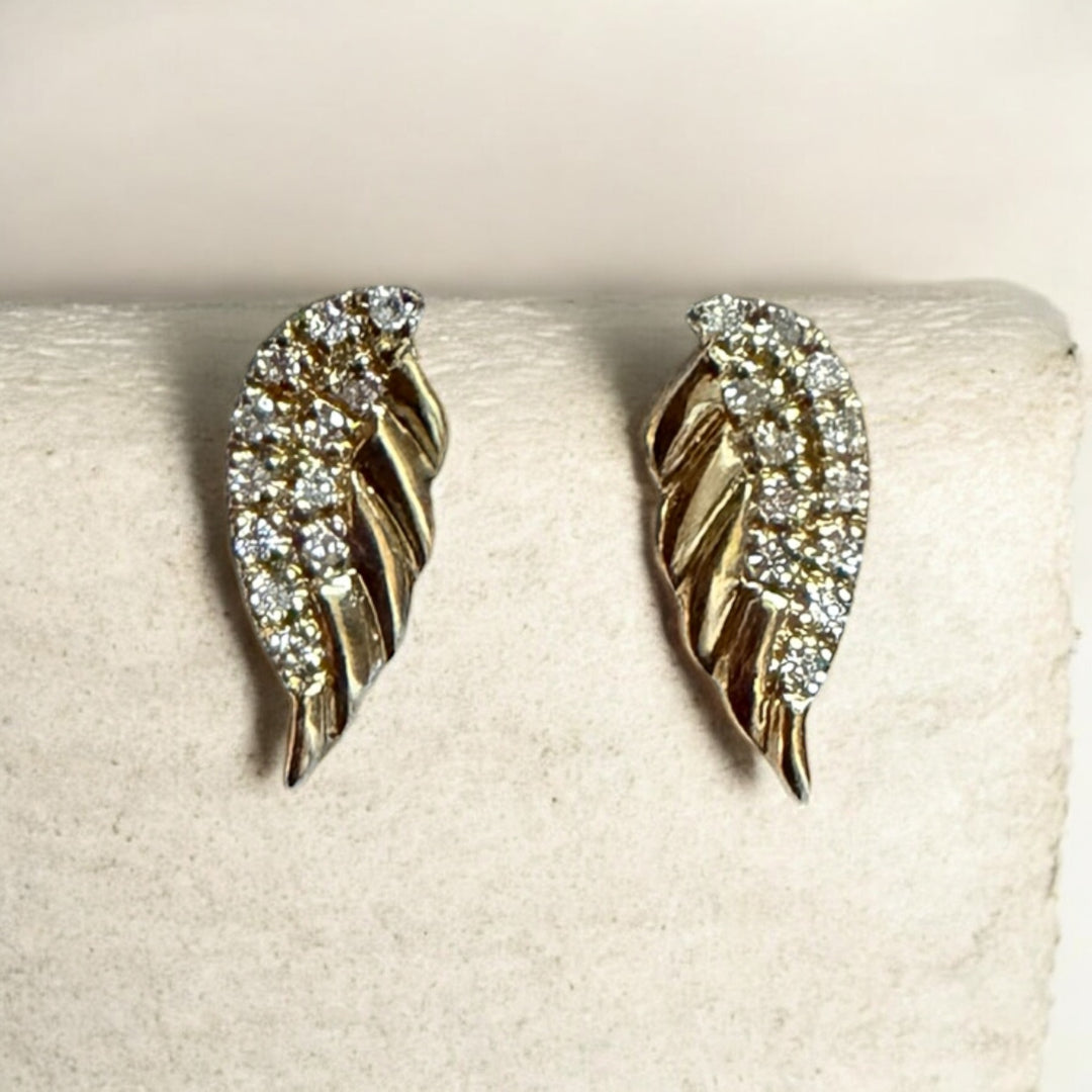 14kyg Wings Diamond Earrings