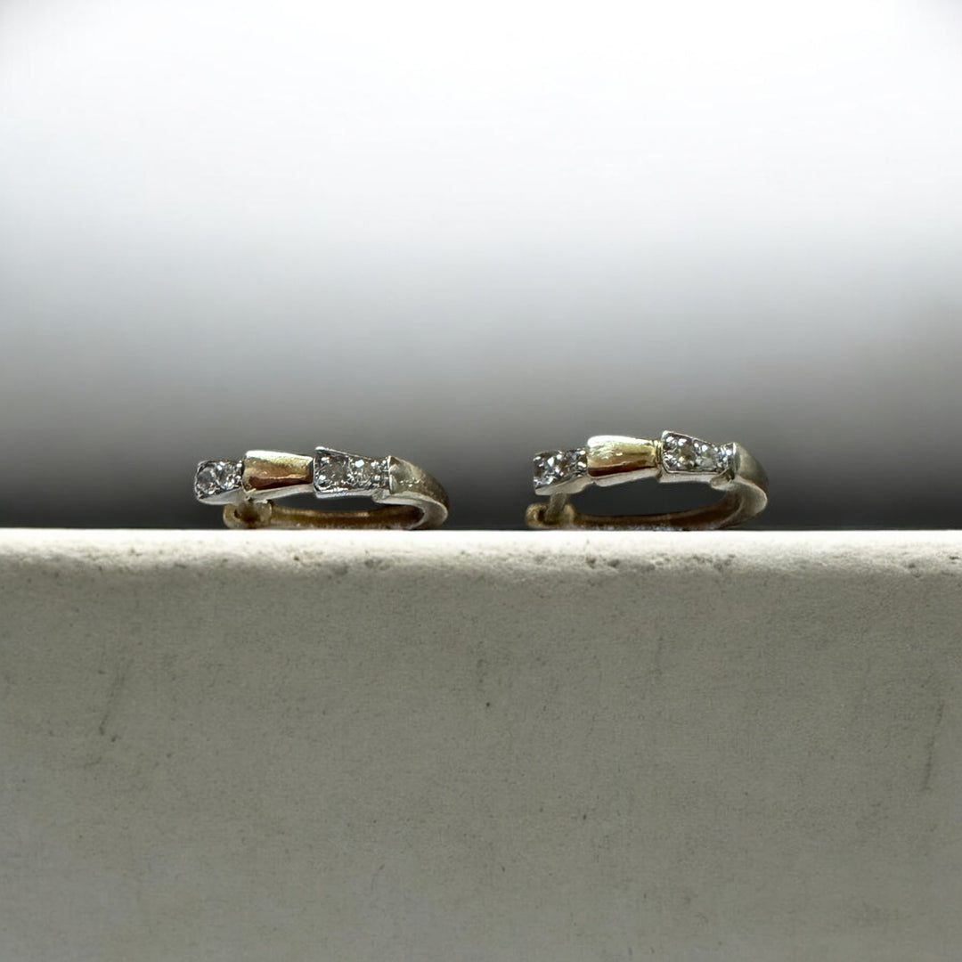 14kyg Diamond Huggies