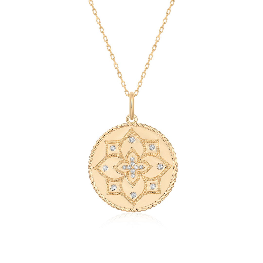 Compass Star Diamond Pendant in 14K Yellow Gold