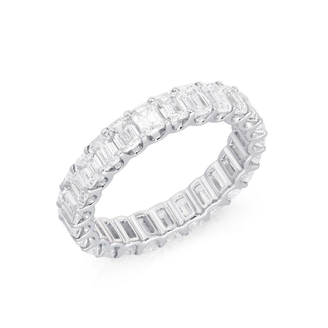 18K White Gold Emerald Cut Diamond Eternity Band