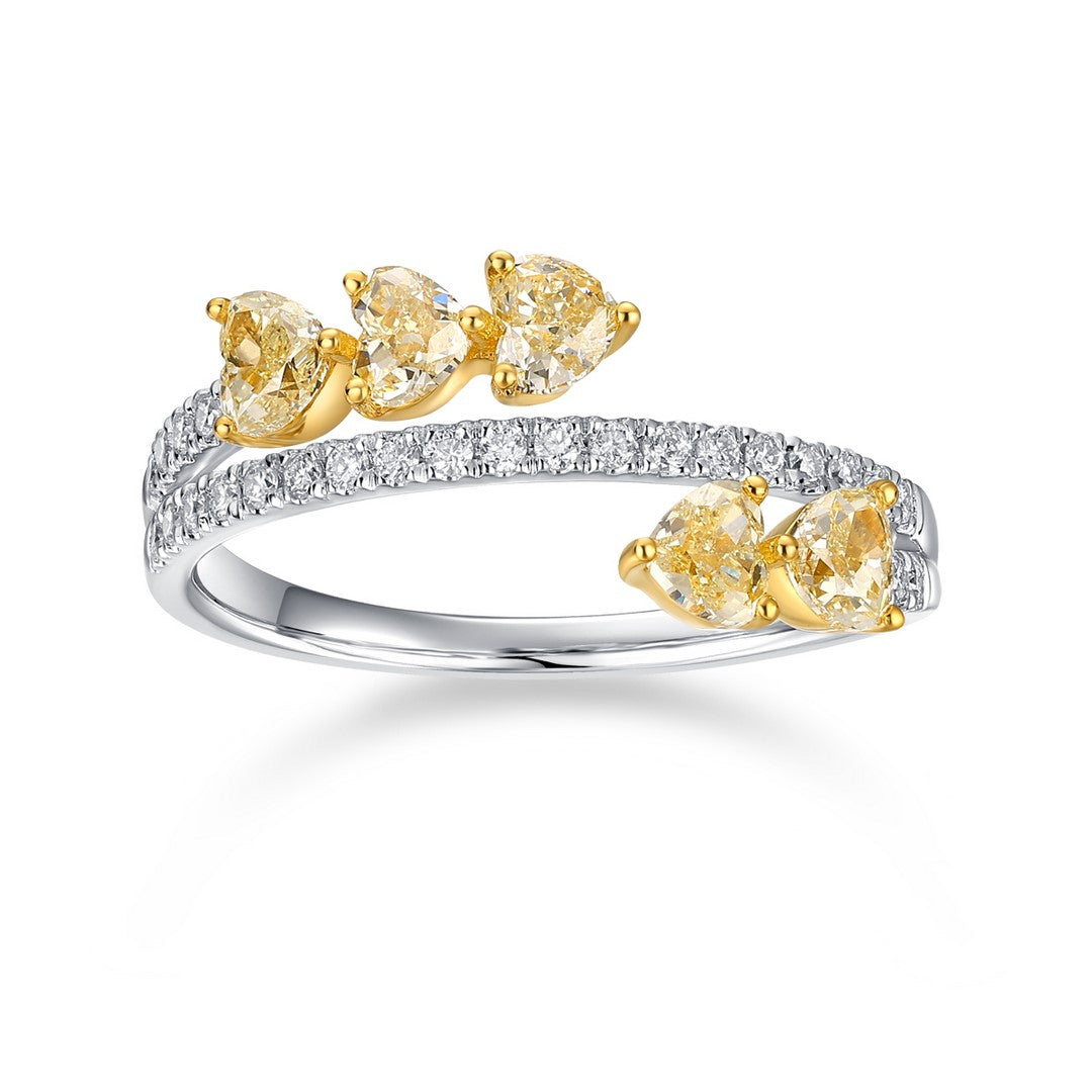14K White Gold Yellow Heart Diamond Ring