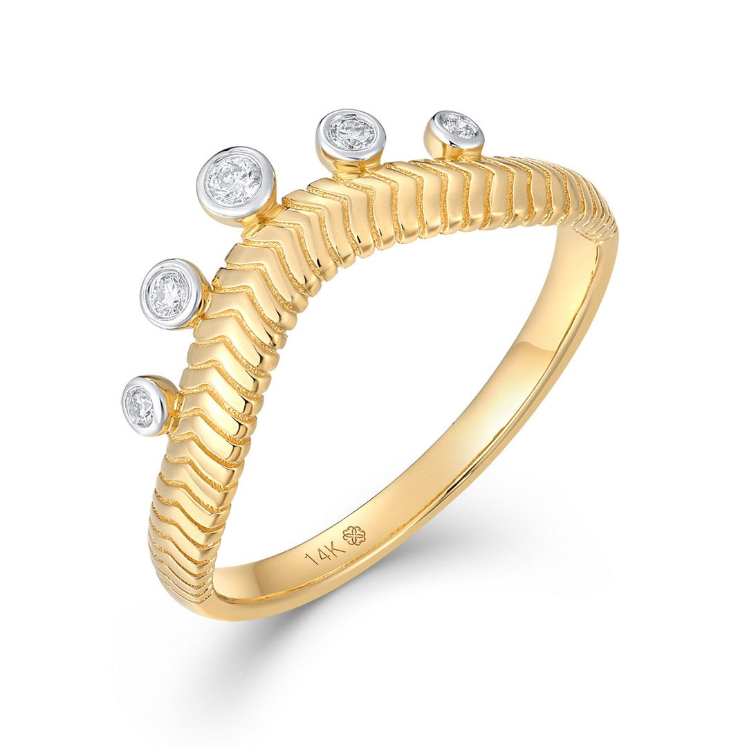 Elegant Yellow Gold Diamond Ring - 0.10 Carat Five Stone Band