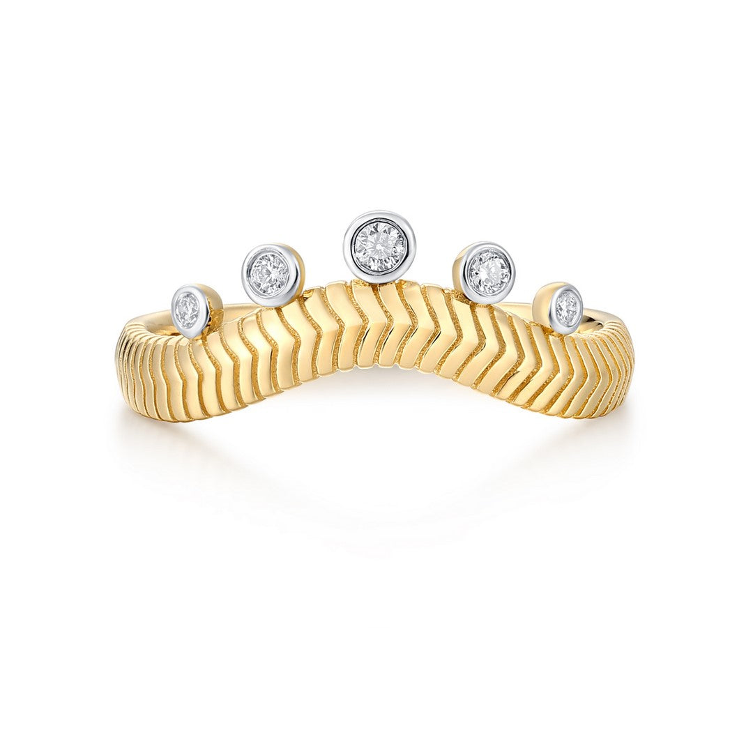 Elegant Yellow Gold Diamond Ring - 0.10 Carat Five Stone Band