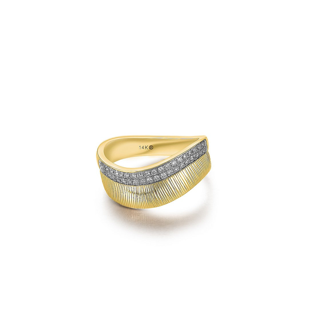 14K Yellow Gold 0.25 CTW Diamond Ribbed Swirl Band Ring